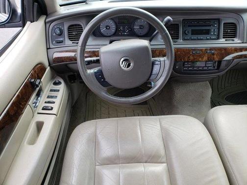 2010 Mercury Grand Marquis LS