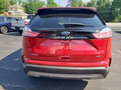 Red Metallic 2024 Ford Edge SEL