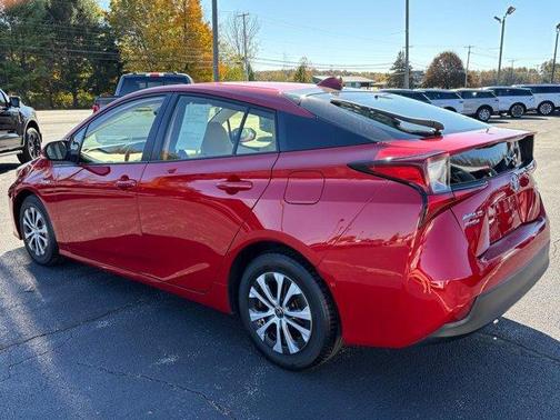 2021 Toyota Prius XLE