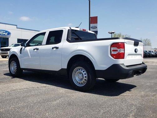 Oxford White 2026 Ford Maverick XL
