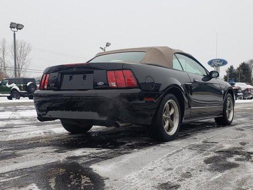 2004 Ford Mustang GT