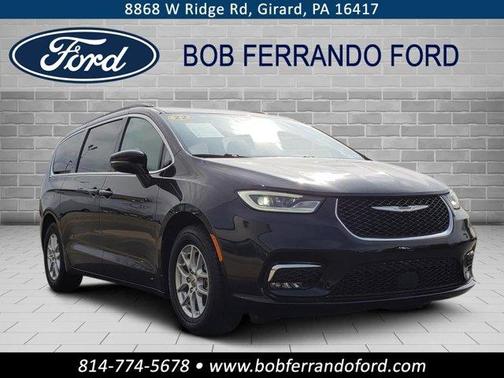 2022 Chrysler Pacifica Touring-L