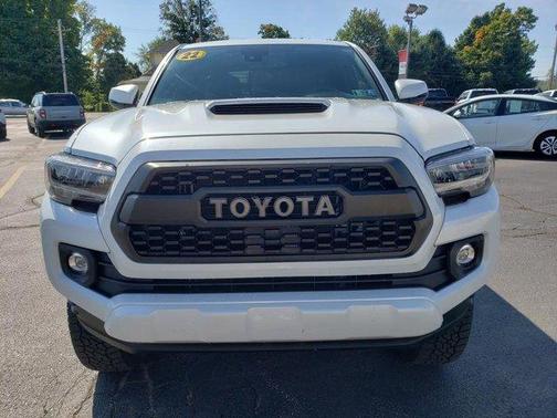 2022 Toyota Tacoma TRD Sport