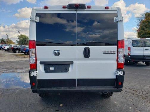 2023 RAM ProMaster 2500 Base
