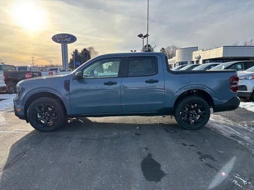 Azure Gray Metallic 2025 Ford Maverick XLT
