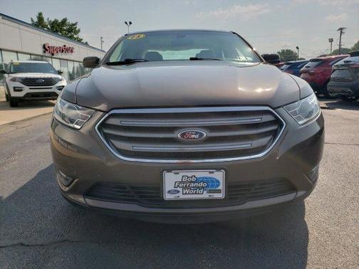2015 Ford Taurus SEL