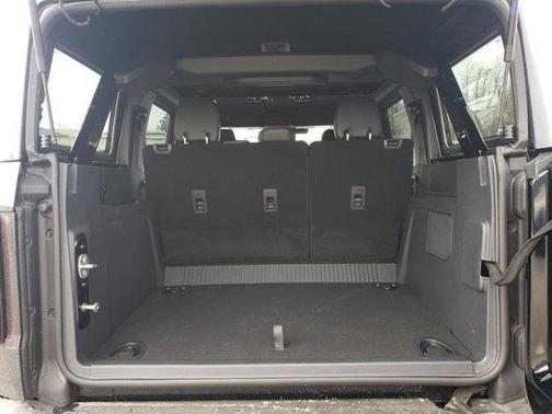 Shadow Black 2026 Ford Bronco Outer Banks