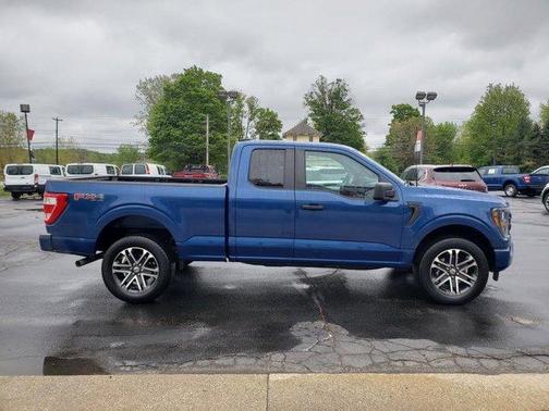 Atlas Blue 2023 Ford F-150 XL