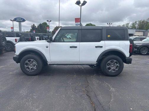 Oxford White 2026 Ford Bronco Big Bend