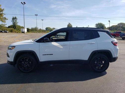 2022 Jeep Compass Altitude