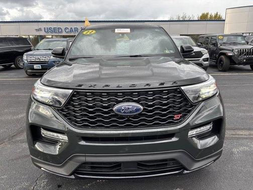2022 Ford Explorer ST
