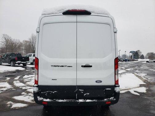 2026 Ford Transit-250 148 WB Medium Roof Cargo