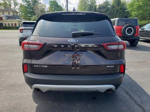 Cinnabar Red 2023 Ford Escape Active