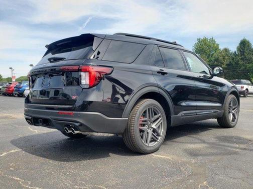 Agate Black Metallic 2026 Ford Explorer ST