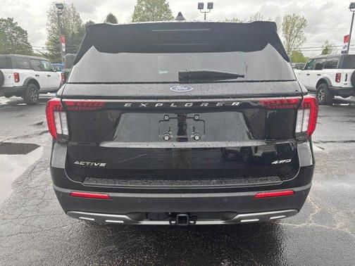 Agate Black Metallic 2026 Ford Explorer Active