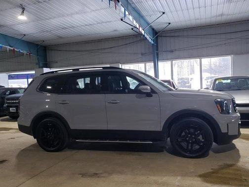 2025 Kia Telluride EX X-Line