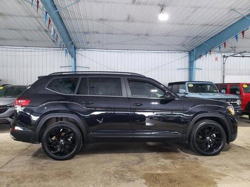 2022 Volkswagen Atlas 2.0T SE