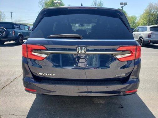 Obsidian Blue 2024 Honda Odyssey Touring