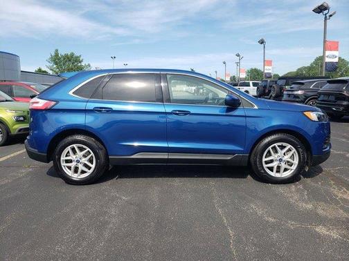 Atlas Blue 2022 Ford Edge SEL