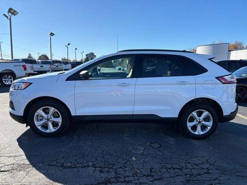 2023 Ford Edge SE