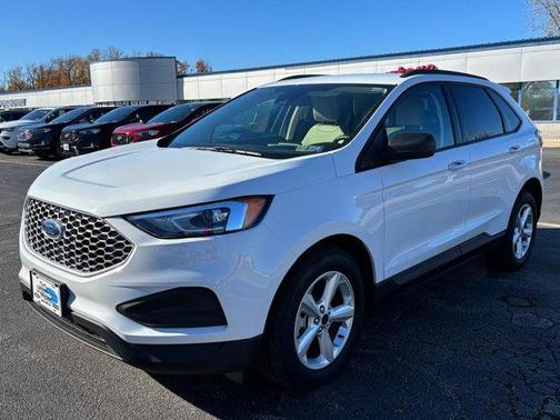 2023 Ford Edge SE