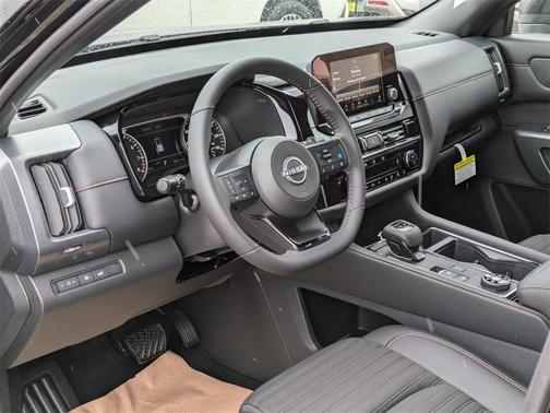 2025 Nissan Pathfinder Rock Creek