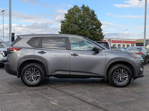 2021 Nissan Rogue S