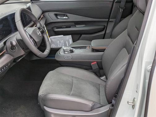 2025 Nissan ARIYA EVOLVE+