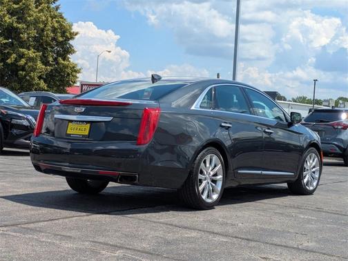 2016 Cadillac XTS Luxury Collection