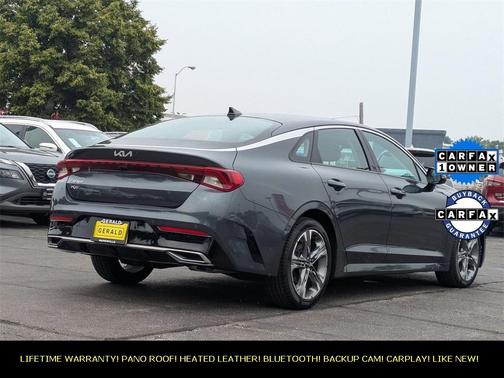 2022 Kia K5 EX
