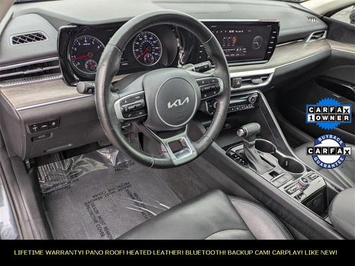 2022 Kia K5 EX