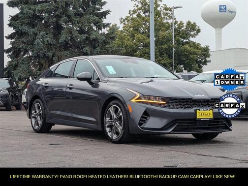 2022 Kia K5 EX