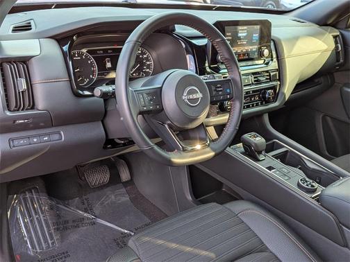 2025 Nissan Pathfinder Rock Creek