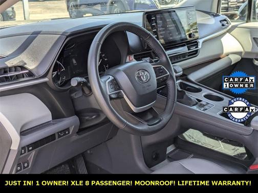 2023 Toyota Sienna XLE