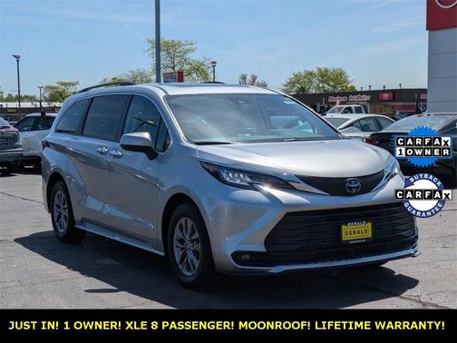 2023 Toyota Sienna XLE