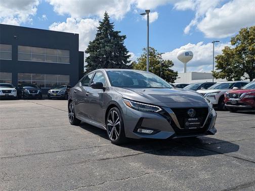 2022 Nissan Sentra SR