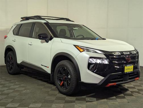 2025 Nissan Rogue Rock Creek