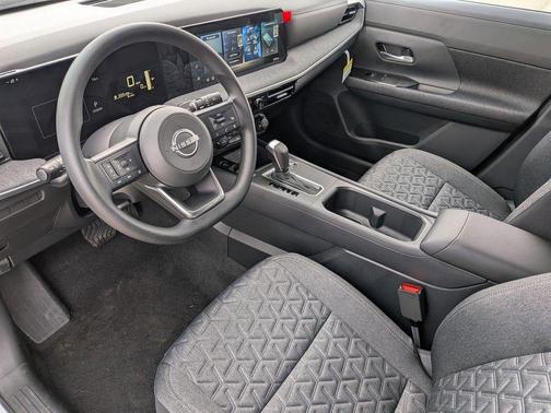 Fresh Powder 2026 Nissan Kicks SV