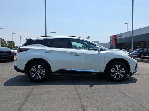 2024 Nissan Murano SV