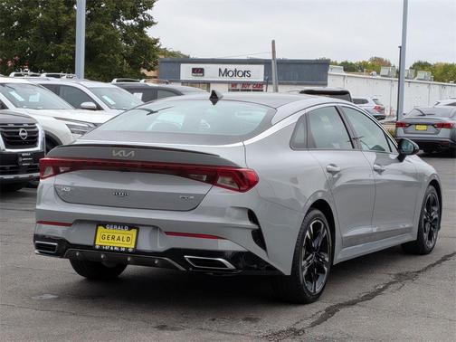 2023 Kia K5 GT-Line