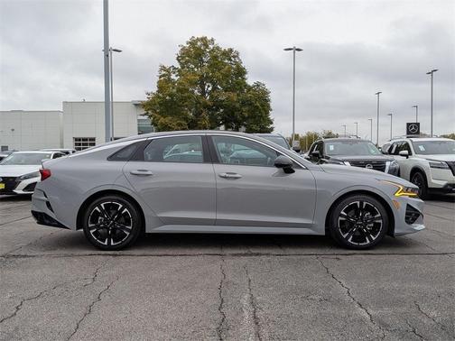 2023 Kia K5 GT-Line