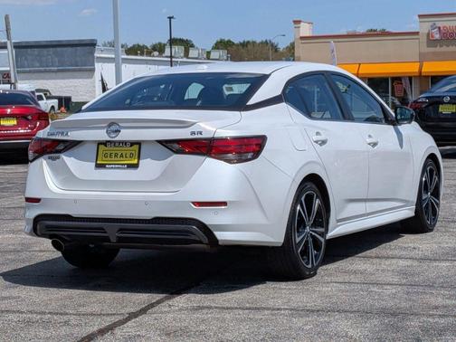 Aspen White 2023 Nissan Sentra SR