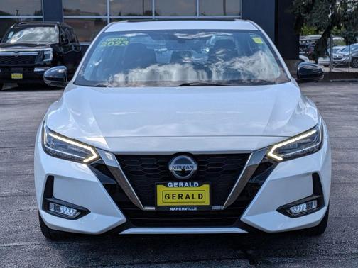 Aspen White 2023 Nissan Sentra SR