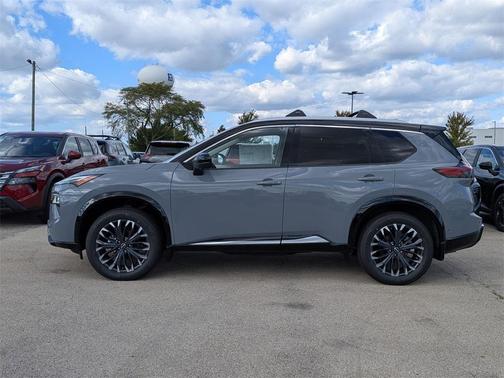 2025 Nissan Rogue Platinum