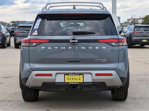 2025 Nissan Pathfinder Platinum