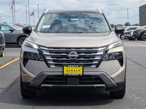 2025 Nissan Rogue SL