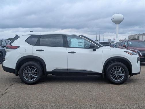 2026 Nissan Rogue S