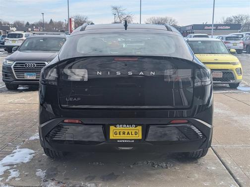 2026 Nissan Leaf PLAT+