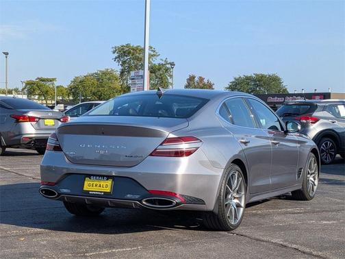 2023 Genesis G70 3.3T