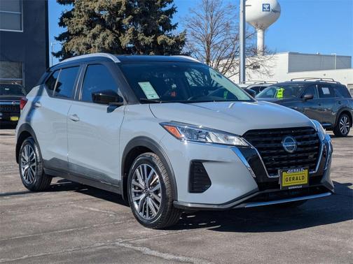 2021 Nissan Kicks SV